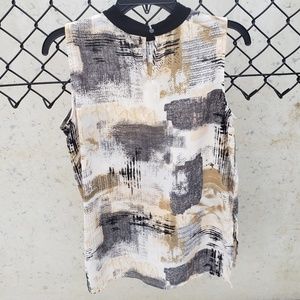 Neutral patterned sleeveless tank top